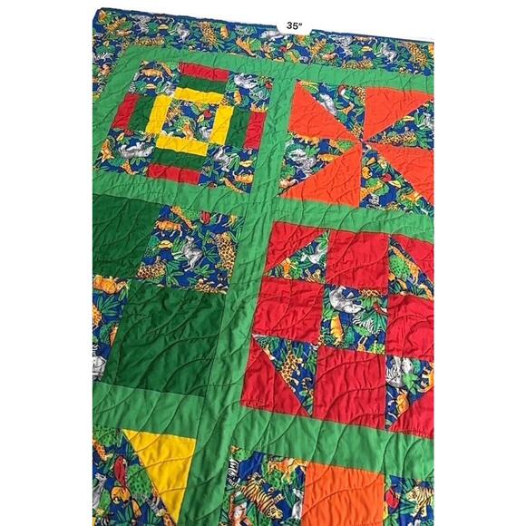 Children’s Zoo Animals Colorful Patchwork quilt Throw Blanket 35 X 36 In - Picture 3 of 9
